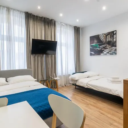 Viktoria Charming By Bookinghost * Kattowitz