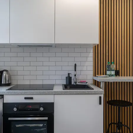 Viktoria Charming By Bookinghost Kattowitz