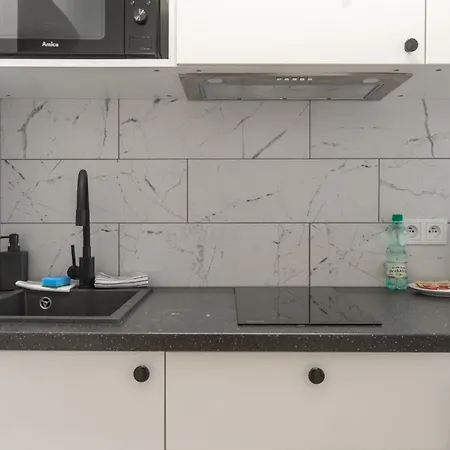 Viktoria Charming By Bookinghost * Kattowitz