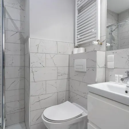 Apartment Viktoria Charming By Bookinghost Kattowitz