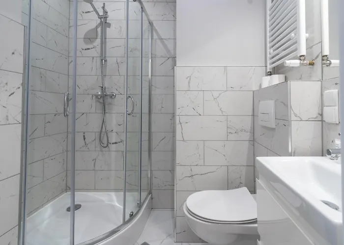 Viktoria Charming By Bookinghost דירה